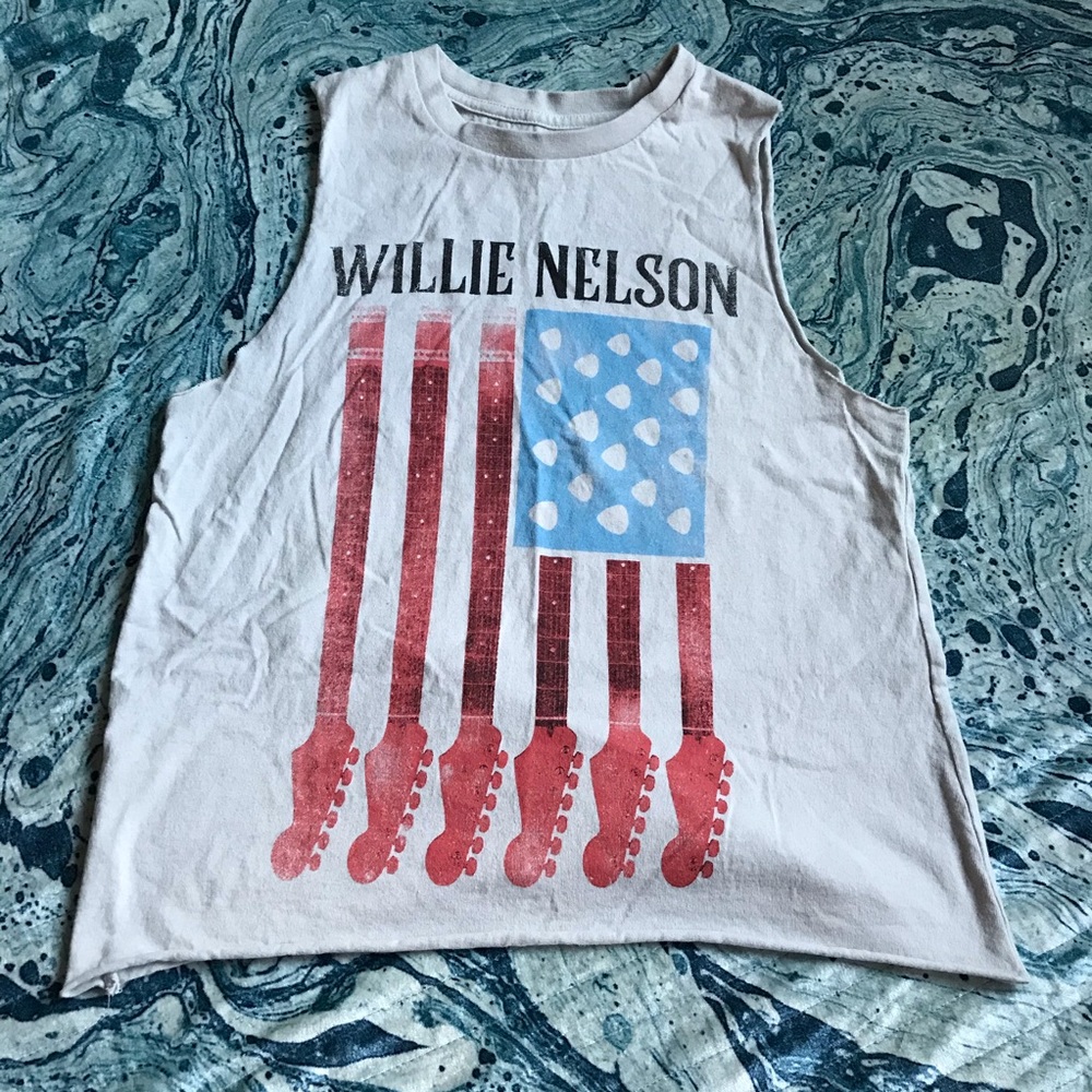 Willie Nelson Cropped T!